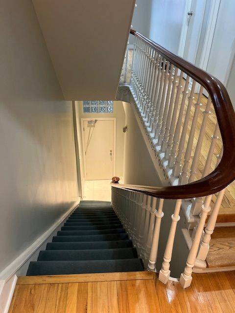 31 D'Arcy ST #201, Toronto C01, ON M5T 1J8