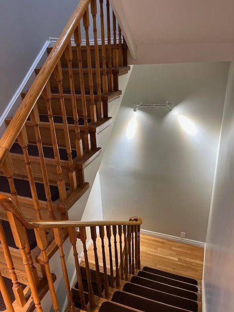 31 D'Arcy ST #201, Toronto C01, ON M5T 1J8