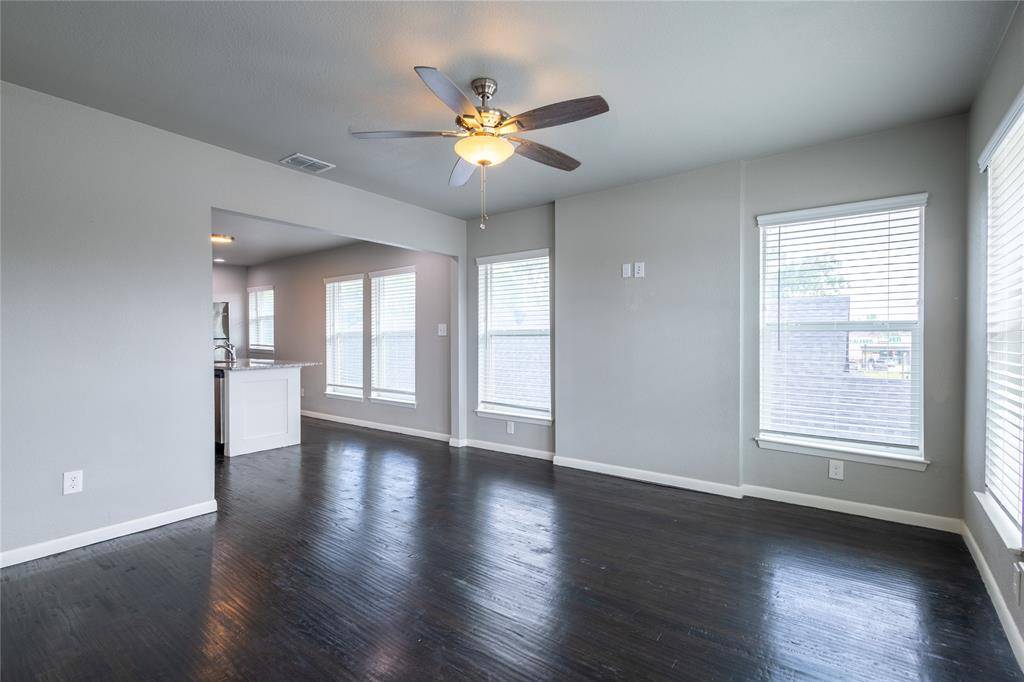 3009 Hemphill Street #203, Fort Worth, TX 76110