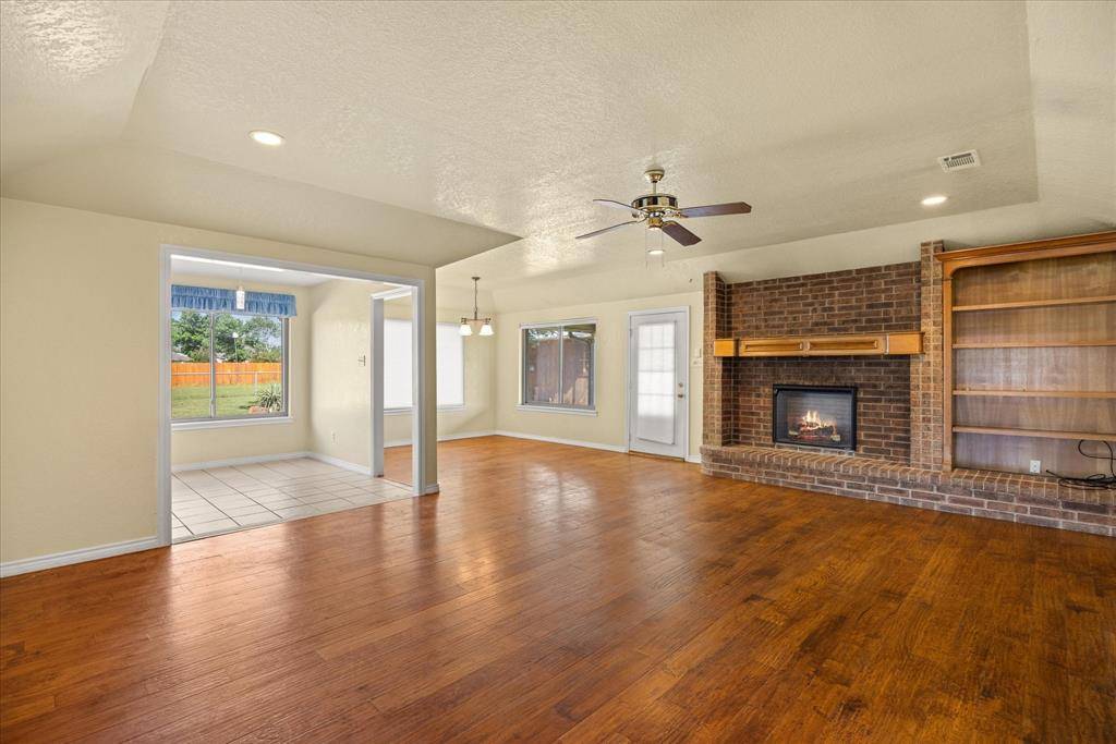 6363 E Bankhead Highway, Willow Park, TX 76087