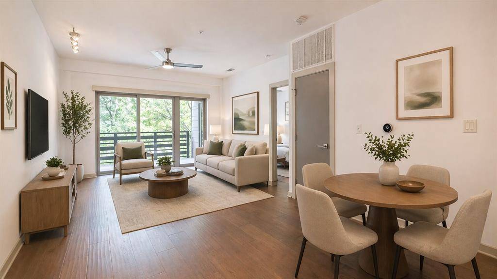 3600 South Lamar Boulevard #215, Austin, TX 78704