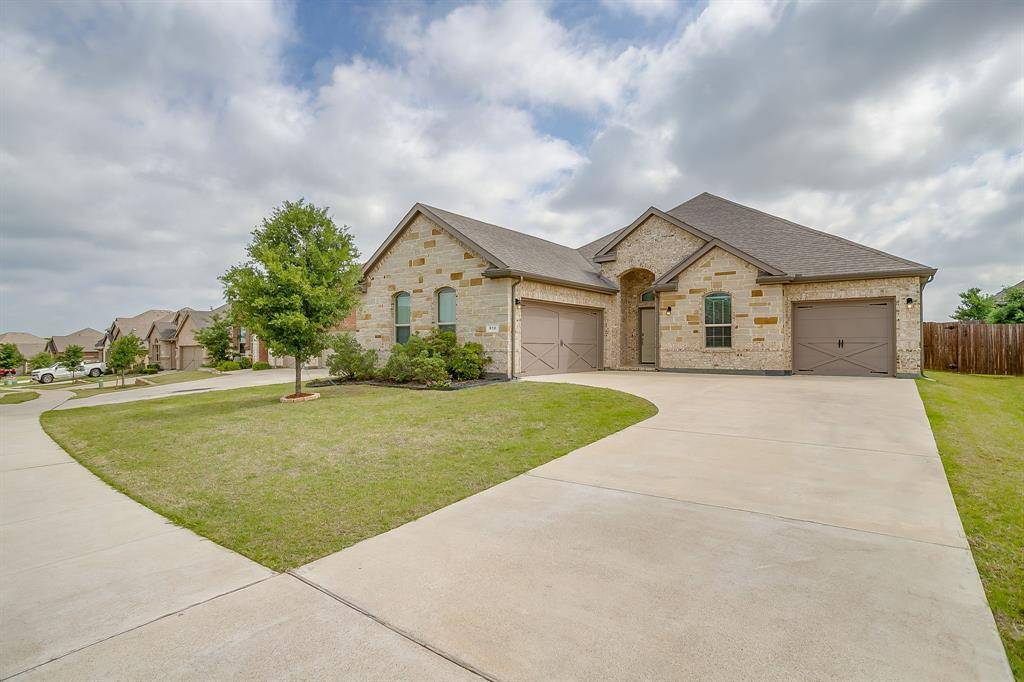 912 Bailey Lane, Mansfield, TX 76063