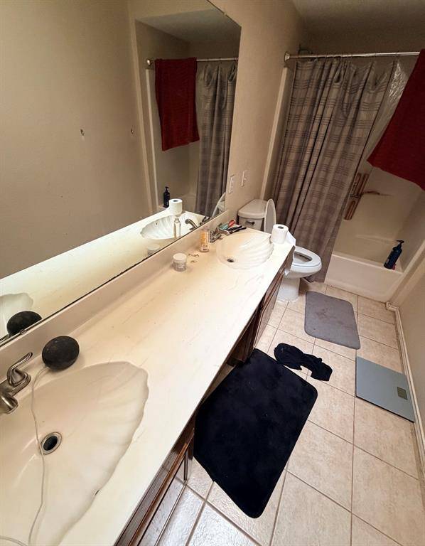 951 Brookside Drive, Cedar Hill, TX 75104