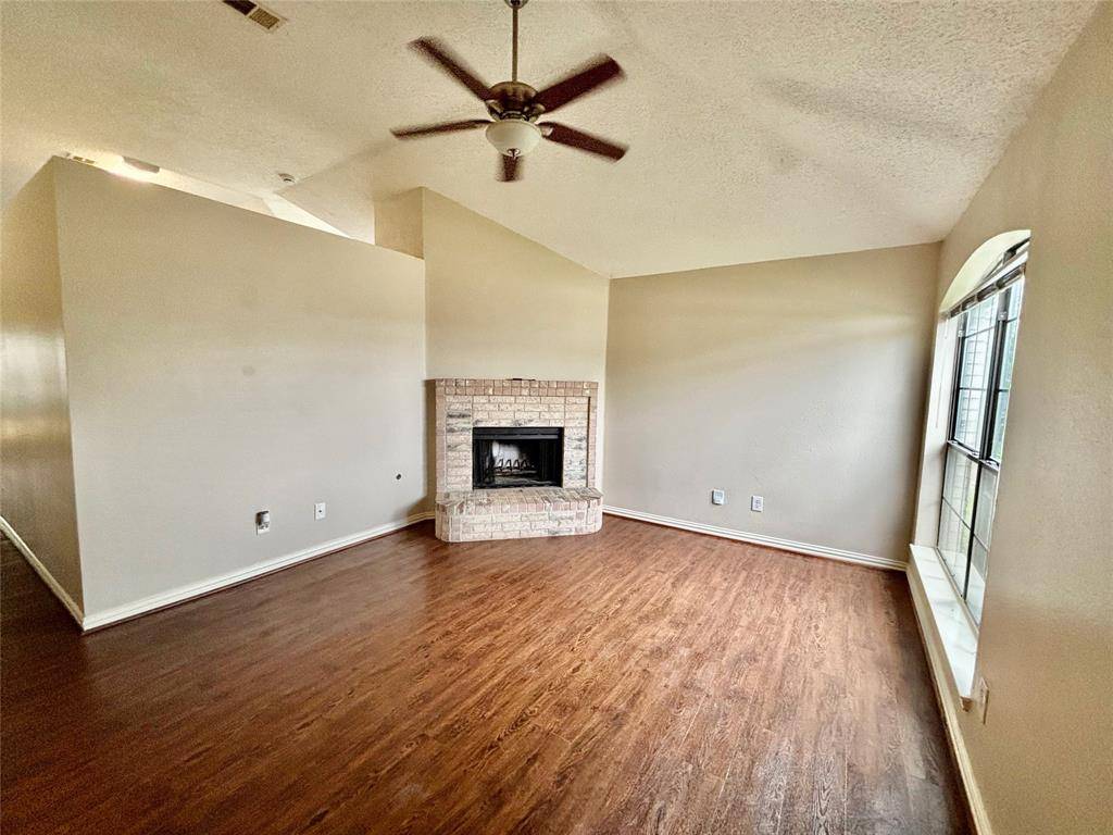 1701 Hillside Drive, Balch Springs, TX 75180