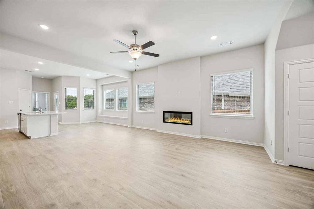 1241 Newport Street, Sherman, TX 75090