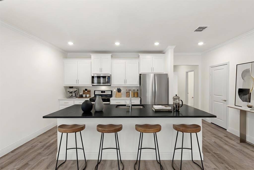 109 Community Drive, Lavon, TX 75166