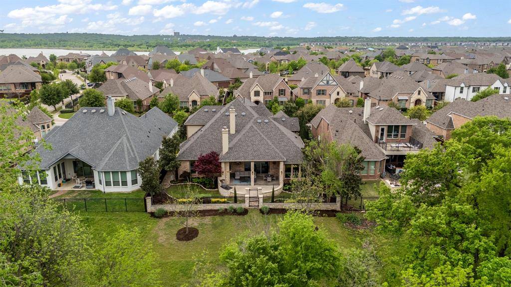 1245 Blue Lake Boulevard, Arlington, TX 76005