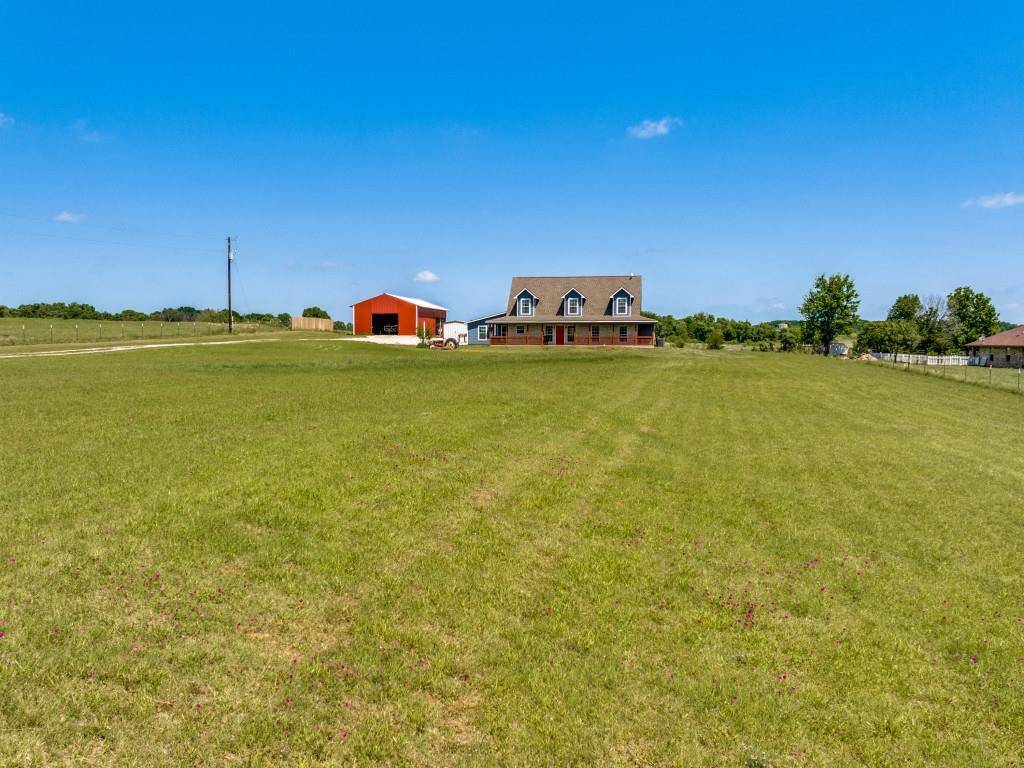 760 County Road 4380, Decatur, TX 76234