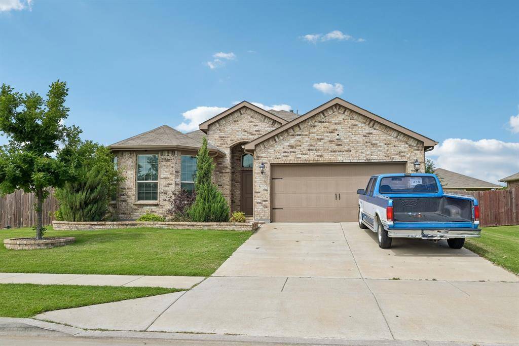 439 Helm Lane, Azle, TX 76020