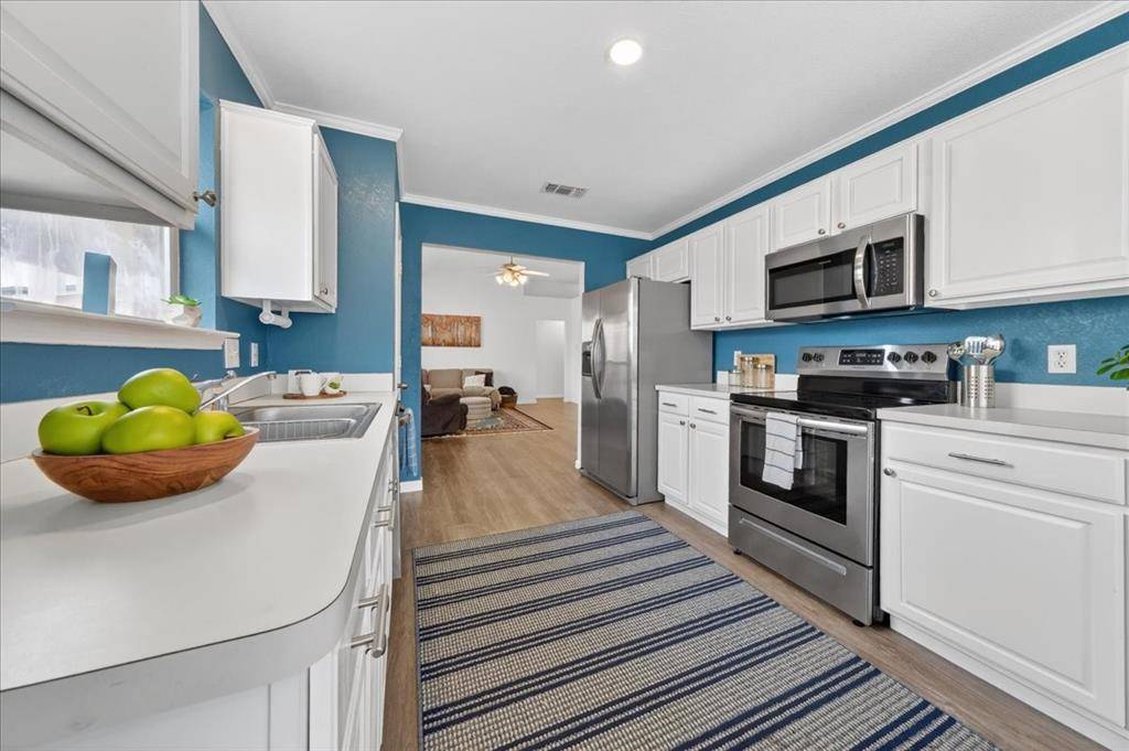 3218 Dove Valley Lane, Mansfield, TX 76063