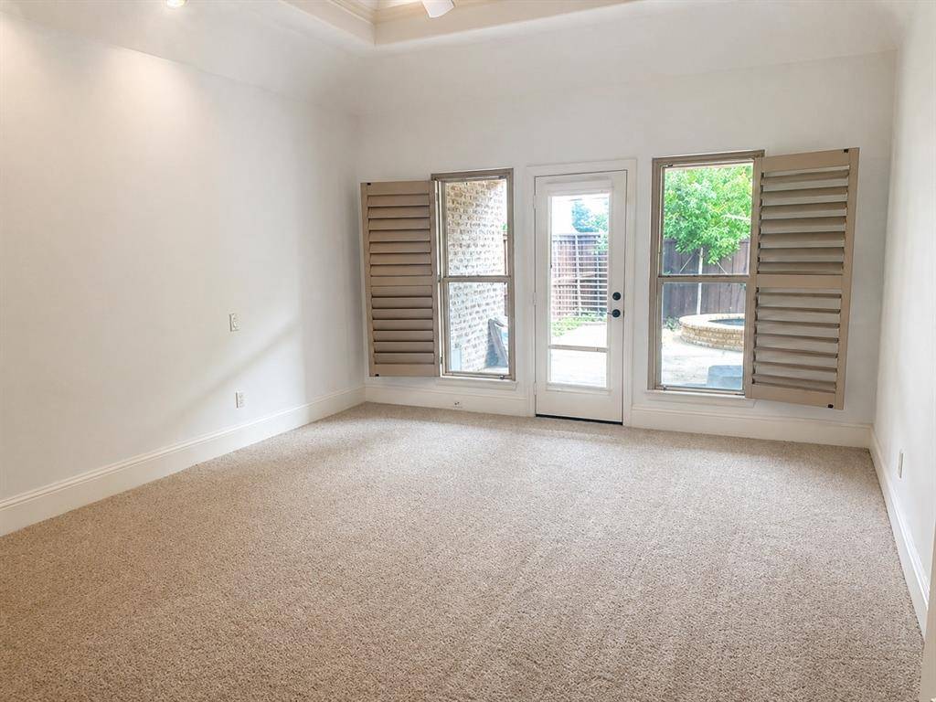 6146 Stapleford Circle, Dallas, TX 75252