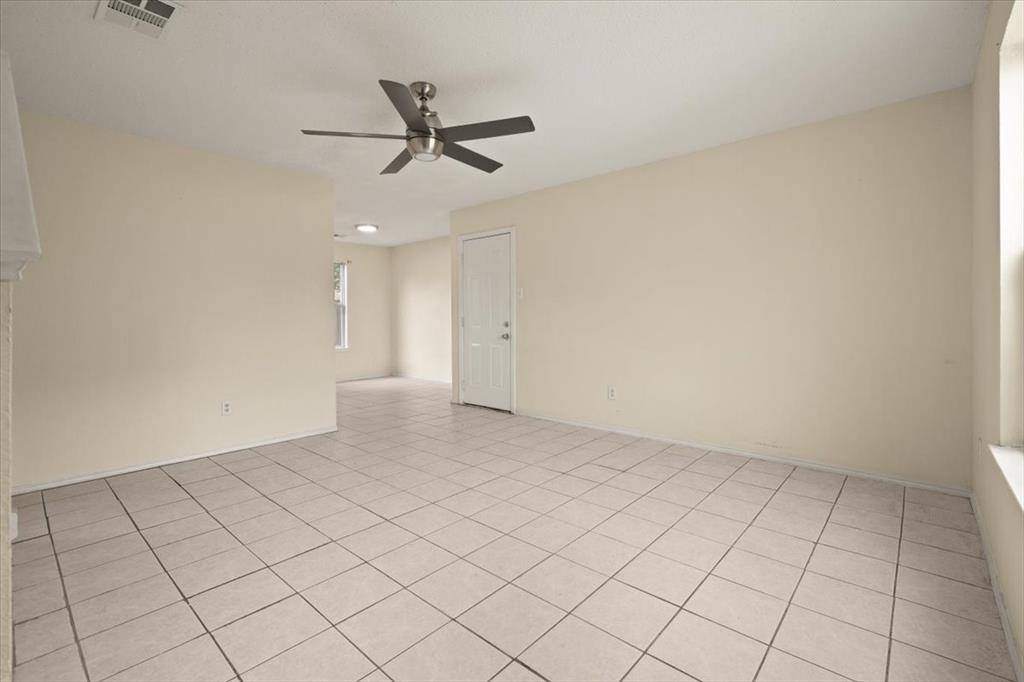 714 Jalisco Plaza, Dallas, TX 75211