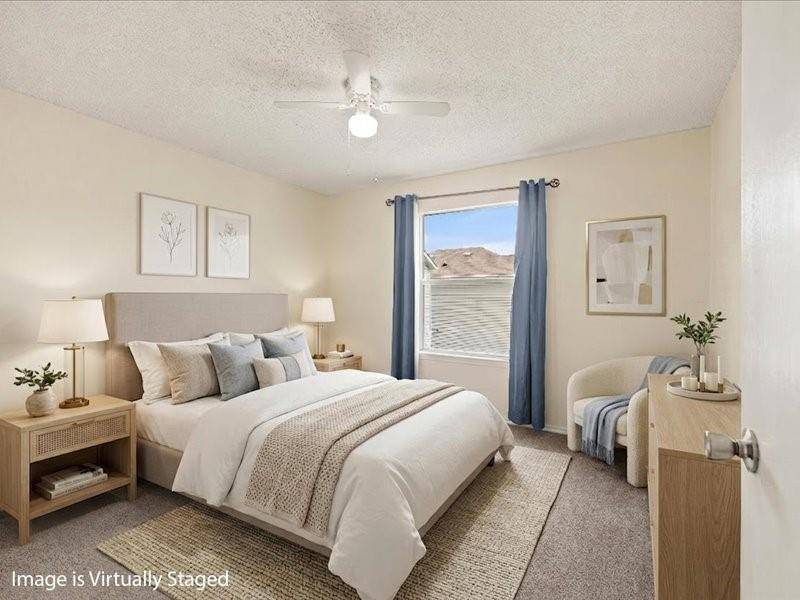 714 Jalisco Plaza, Dallas, TX 75211