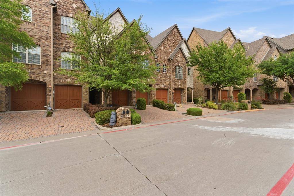 575 Rockingham Drive, Irving, TX 75063