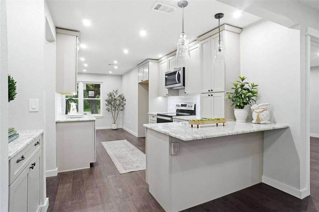 151 Private Road 1989, Chico, TX 76431