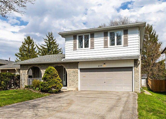 675 Waverly ST N, Oshawa, ON L1J 6C1