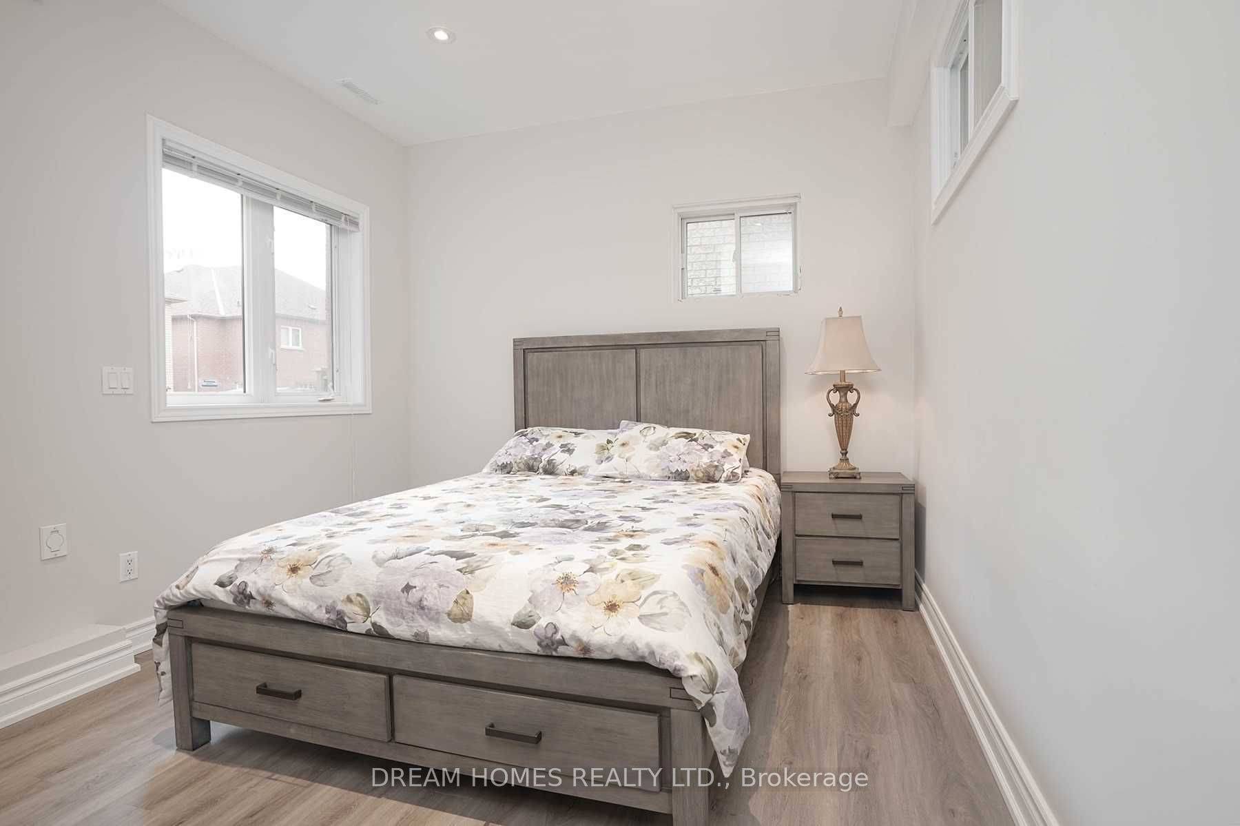 133 Jefferson Forest DR, Richmond Hill, ON L4E 4J8