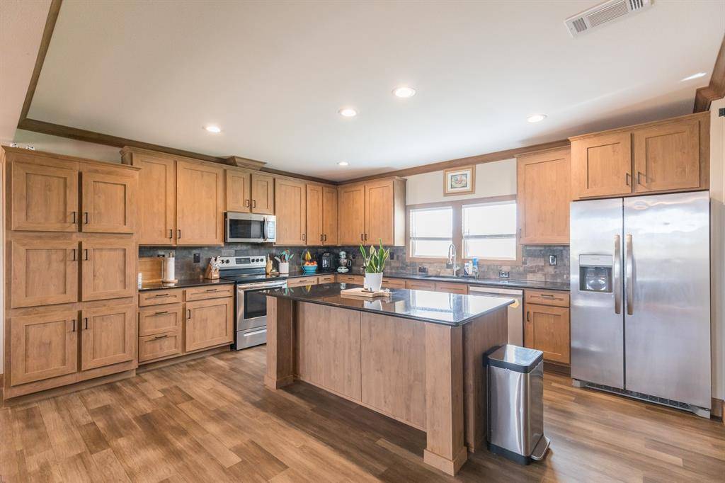 10099 County Road 452, Merkel, TX 79536