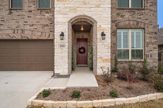 2253 Burning Bush Lane, Waxahachie, TX 75167