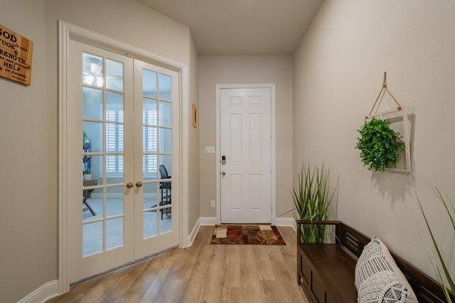 2253 Burning Bush Lane, Waxahachie, TX 75167