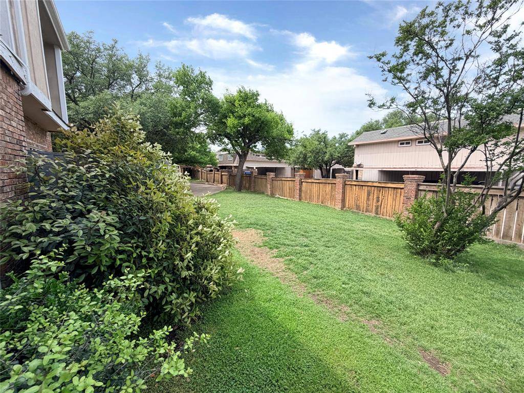 2409 Northlake Court, Irving, TX 75038