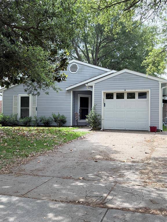 2104 Gen Forrest Drive, Bossier City, LA 71112