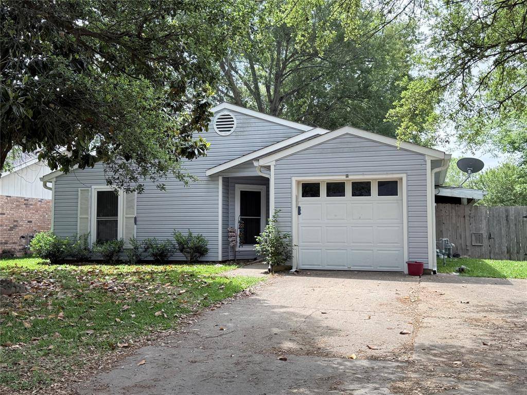 2104 Gen Forrest Drive, Bossier City, LA 71112