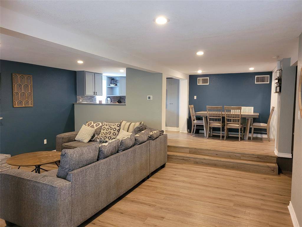 116 Oak Haven Drive, Gun Barrel City, TX 75156