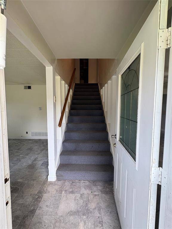 529 Janie Lane, Burleson, TX 76028