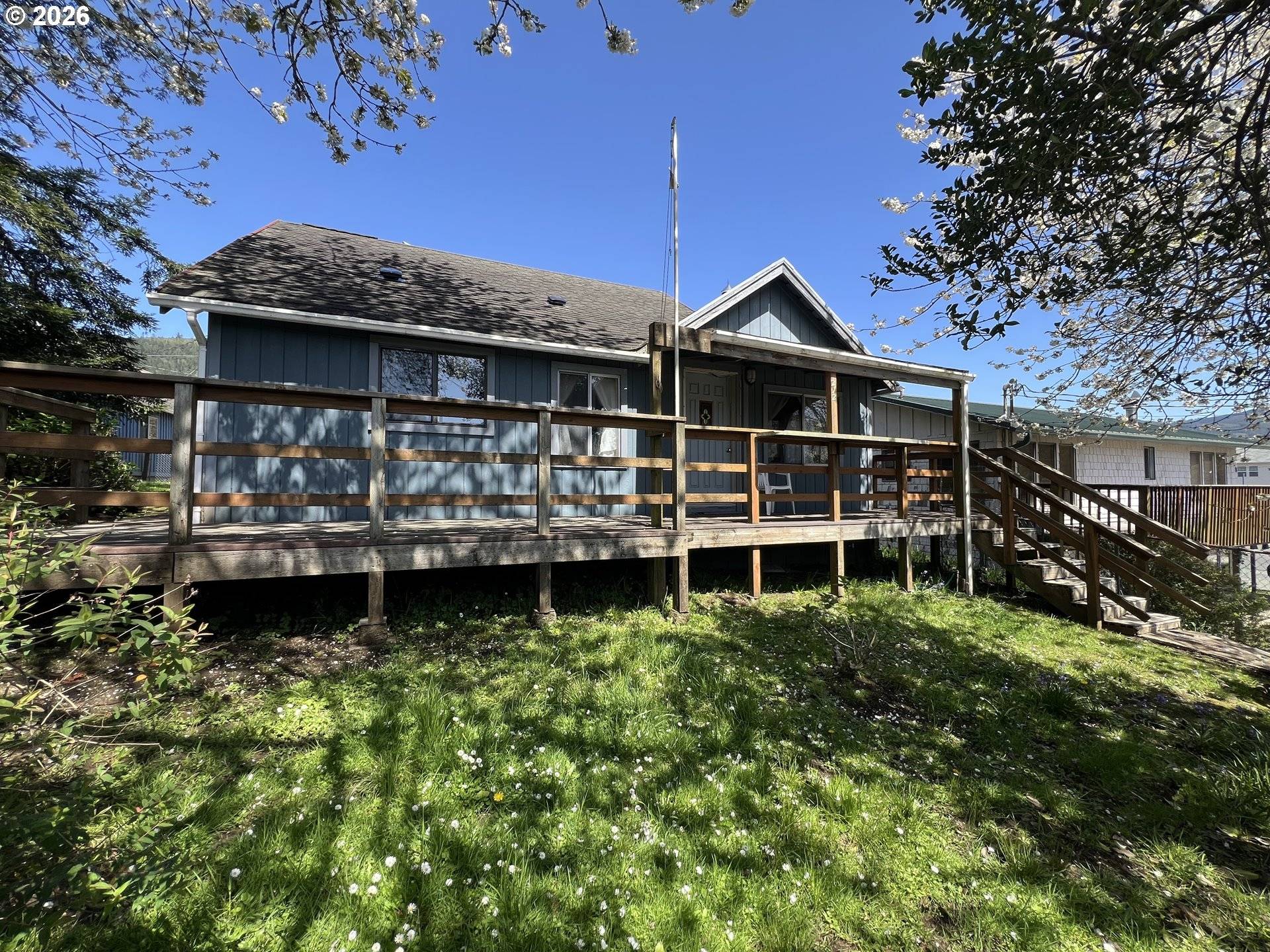 212 Garibaldi AVE, Garibaldi, OR 97118