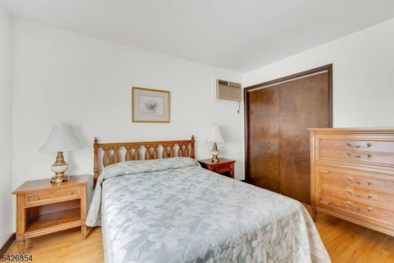 397 Davis Ave, Kearny Town, NJ 07032