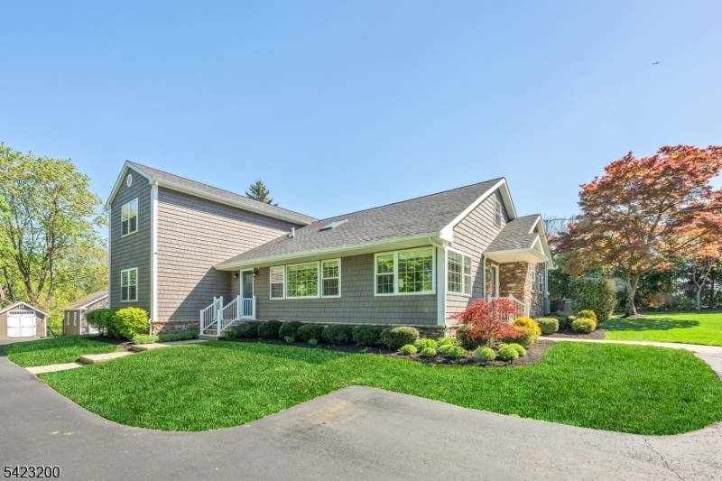 11 Cedar St, Bernards Twp., NJ 07920