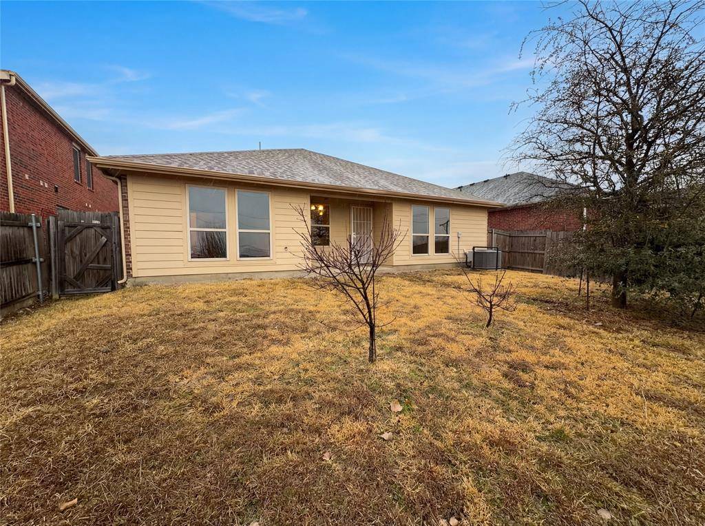 2553 Cumberland Trail, Balch Springs, TX 75181
