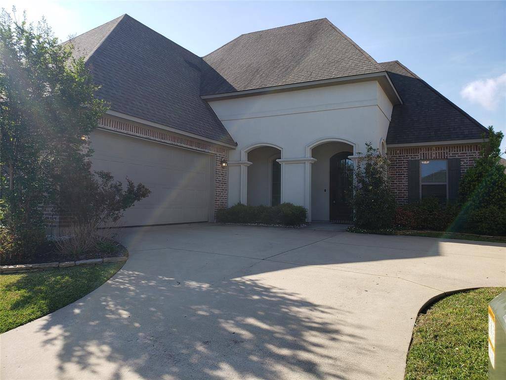 263 Acadiana Creek Drive, Shreveport, LA 71106