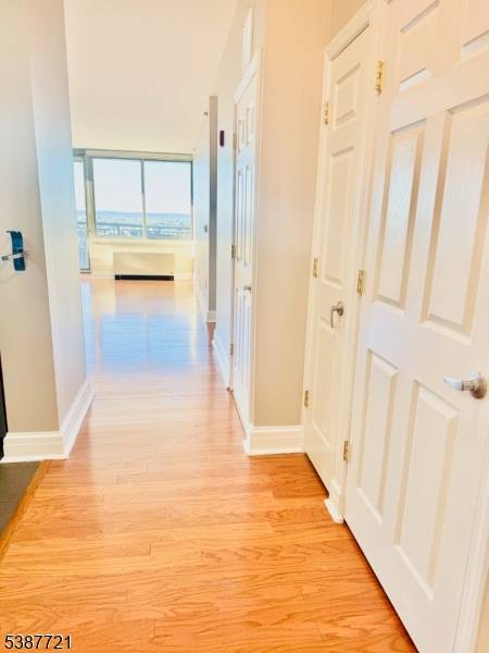 1806 One Spring St #1806, New Brunswick City, NJ 08901