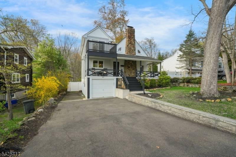 8 Mountainside Dr, Wayne Twp., NJ 07470