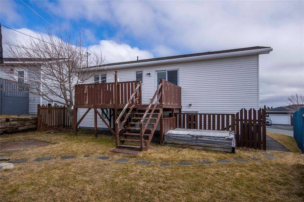 51 Chanterelle Drive, Conception Bay South, NL A1W4E4