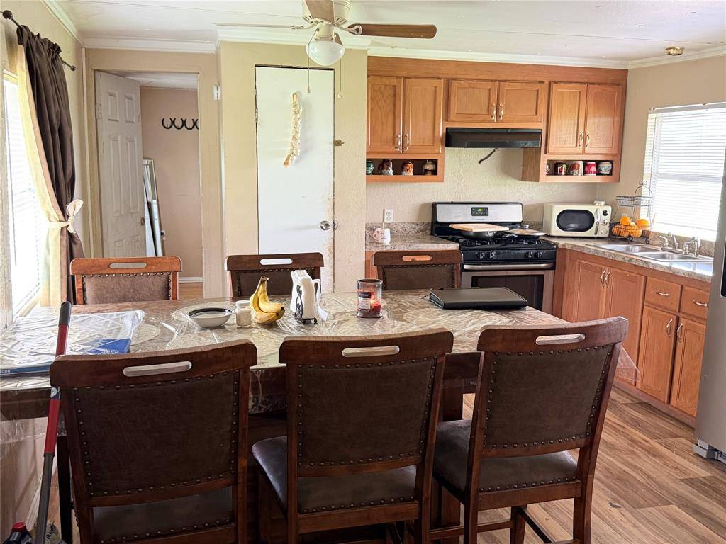 4116 Black Forest Trail, Joshua, TX 76058