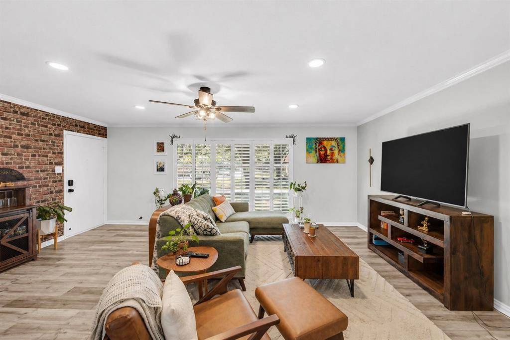 6119 Bandera Avenue #A, Dallas, TX 75225