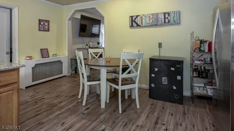 9 Scalza Ln, Lincoln Park Boro, NJ 07035