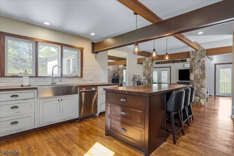 919 Potters Rd, Stillwater Twp., NJ 07860