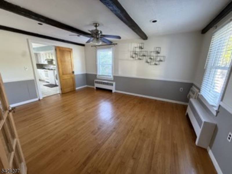 95 Westview Ave, Paramus Boro, NJ 07652
