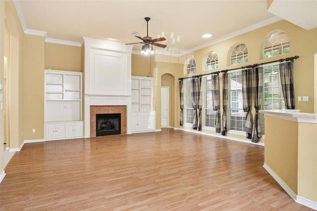 3208 Bridle Lane, Grapevine, TX 76051