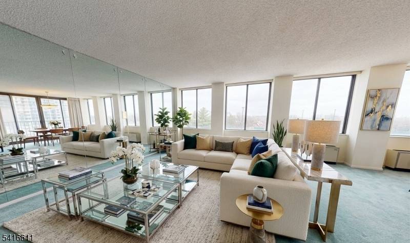 300 Winston Dr-C0210, Cliffside Park Boro, NJ 07010