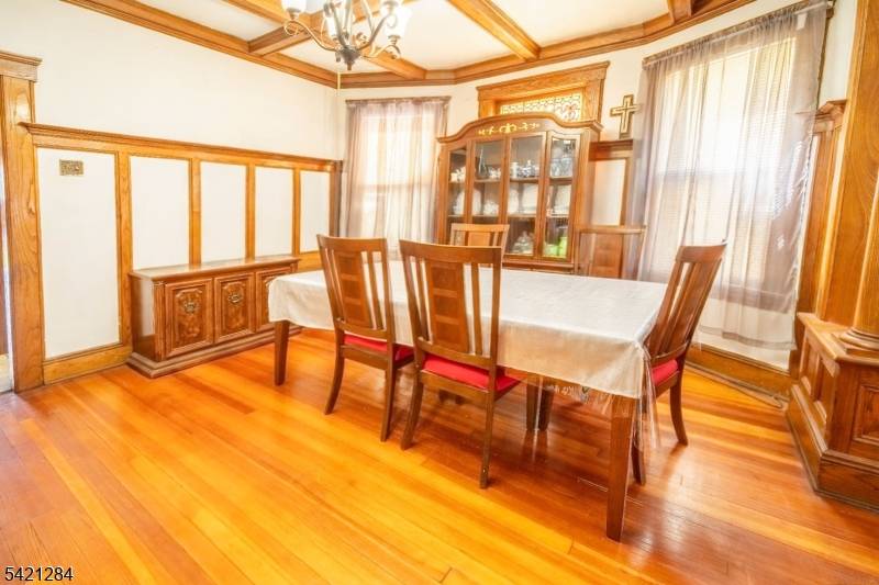 238 Murray St, Elizabeth City, NJ 07202