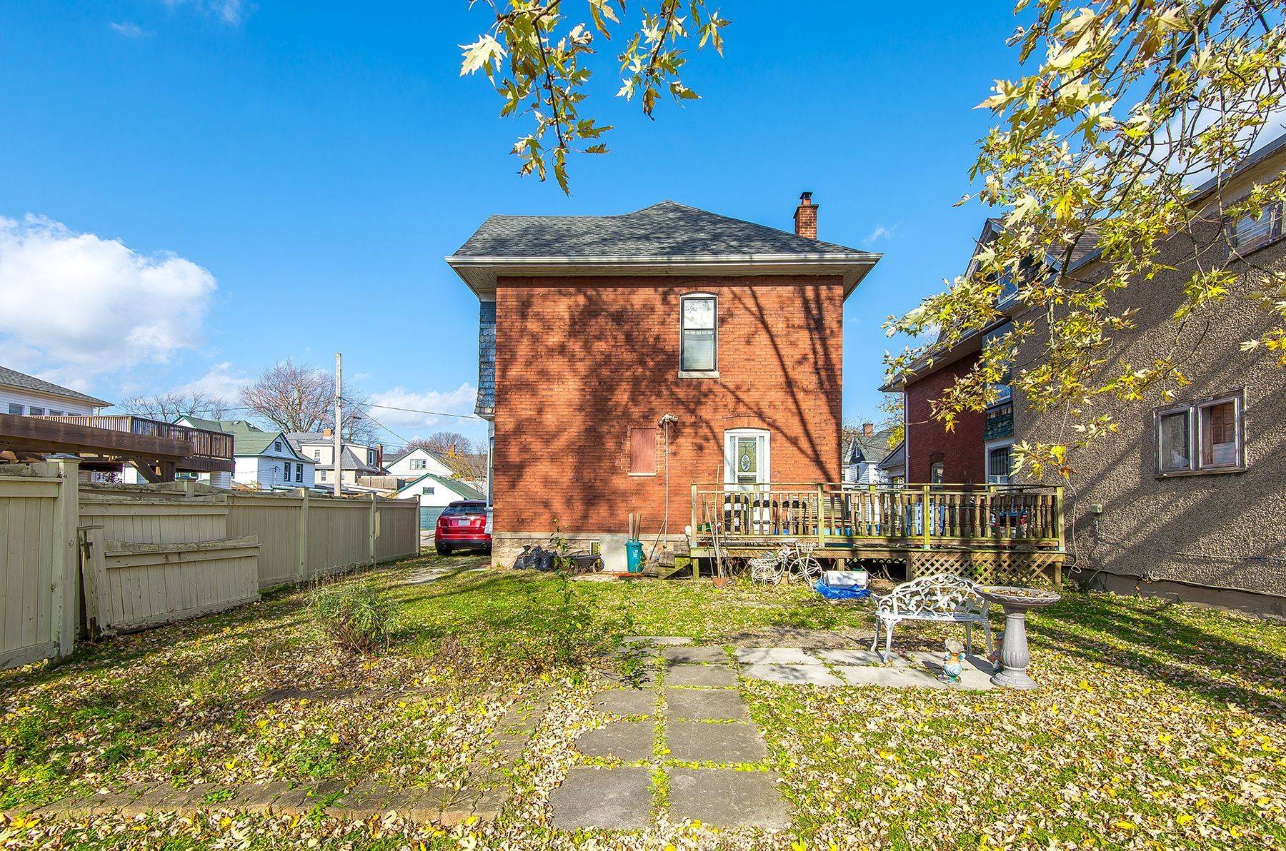 135 Young ST, Welland, ON L3B 4C7