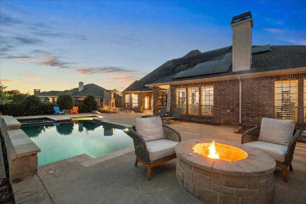 18242 Langford Lane, Talty, TX 75126