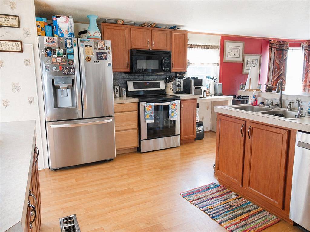 9217 Montana Street, Joshua, TX 76058