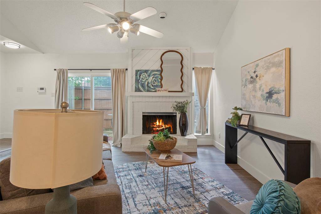 2634 Encina, Irving, TX 75038