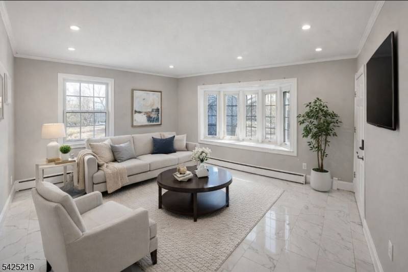 214 Campbell St, Woodbridge Twp., NJ 07095